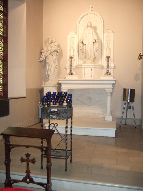 M9 - Side Altar, Mary (Immaculate Heart)