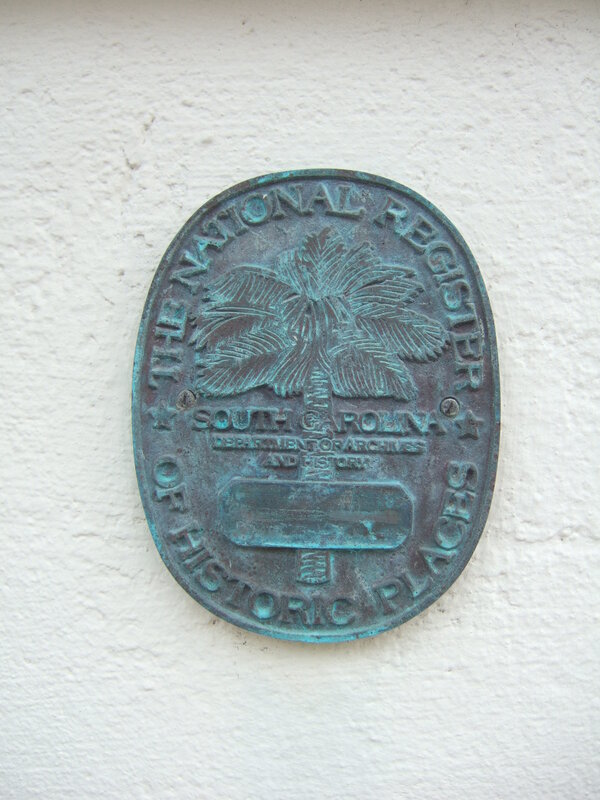 M23 - National Register Medallion